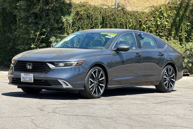 Used 2024 Honda Accord Touring image 9