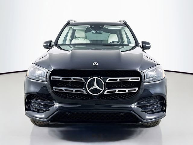 Used 2022 Mercedes-Benz GLS 450 4MATIC image 2