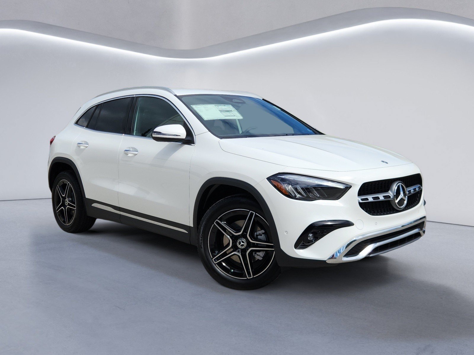 New 2026 Mercedes-Benz GLA 250 4MATIC