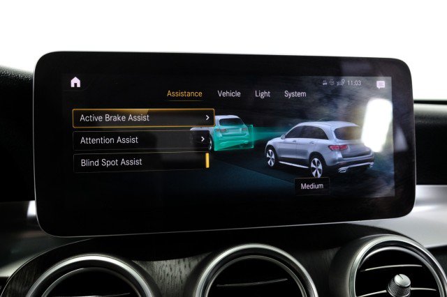 Used 2020 Mercedes-Benz GLC 300 image 27
