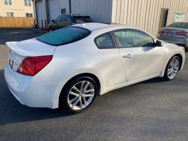 Used 2012 Nissan Altima 3.5 SR image 3