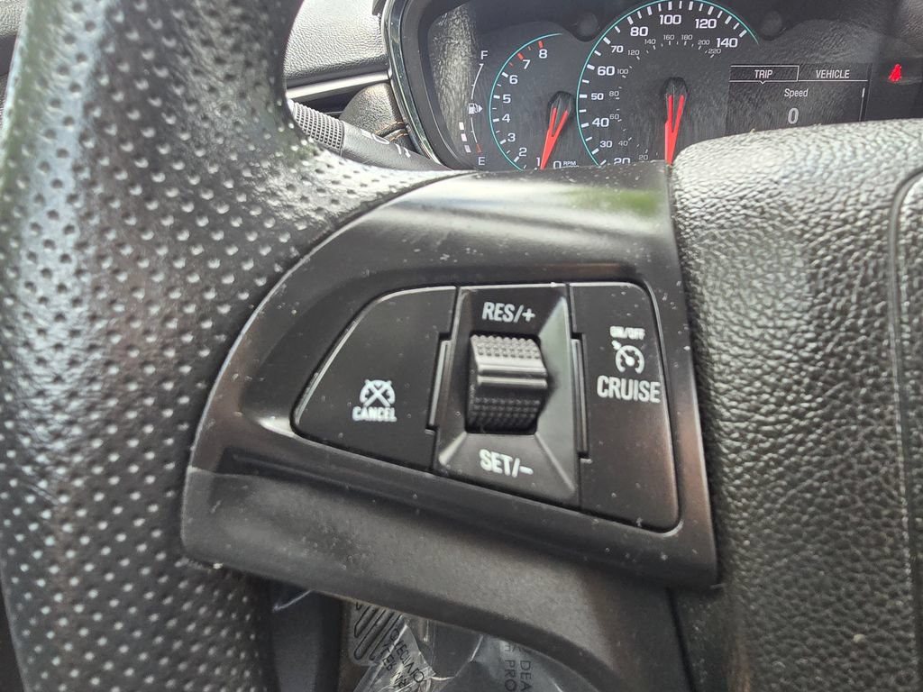 Used 2018 Chevrolet Trax LT AWD/4WD image 19
