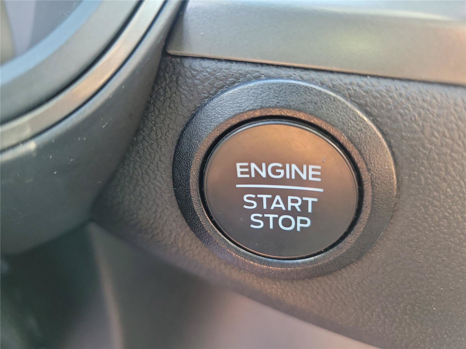Used 2023 Ford Escape Active w/ Cold Weather Package FWD image 29