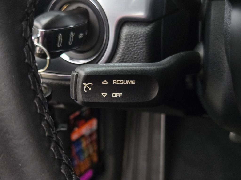 Used 2015 Porsche Boxster RWD image 26