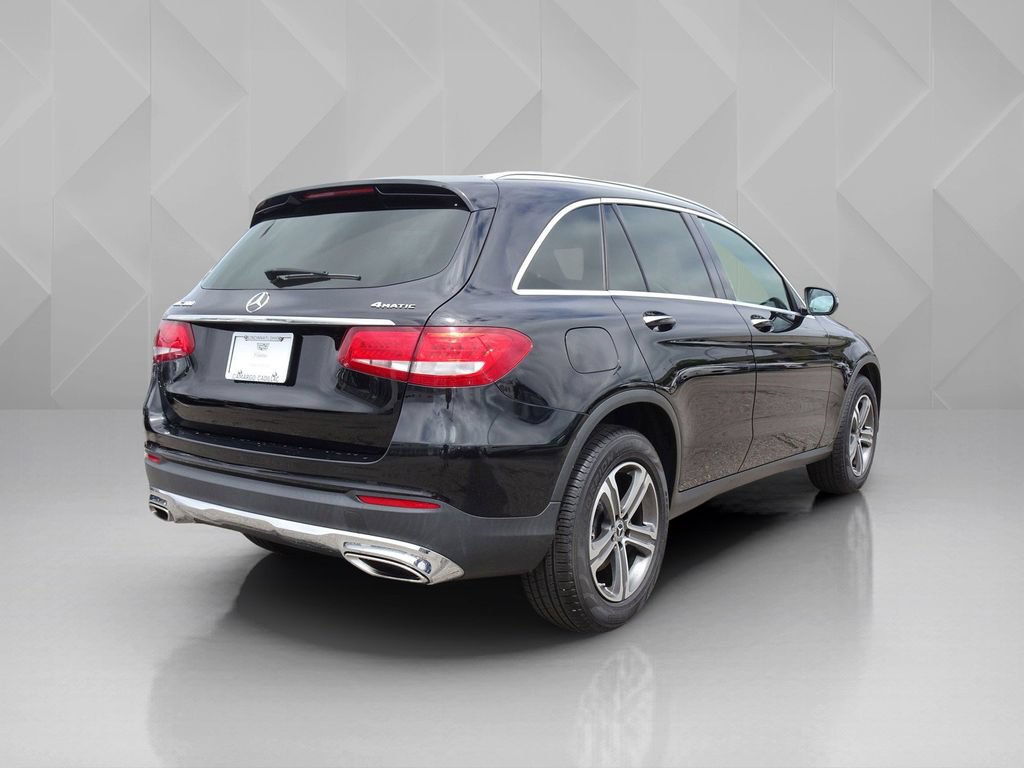Used 2018 Mercedes-Benz GLC 300 4MATIC image 5