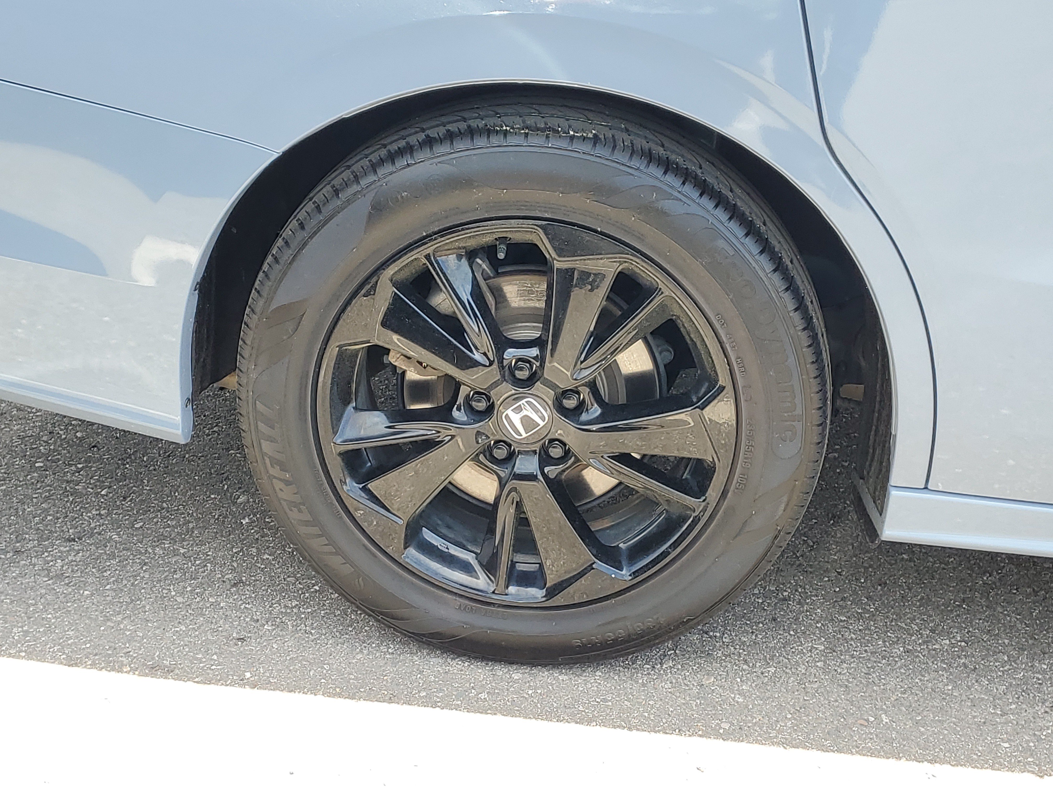 Certified 2023 Honda Odyssey Sport image 5