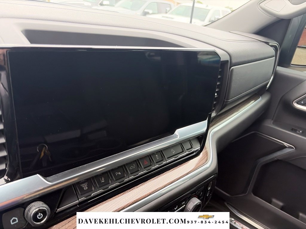 Used 2025 Chevrolet Silverado 2500 LT w/ All Star Edition AWD/4WD image 13