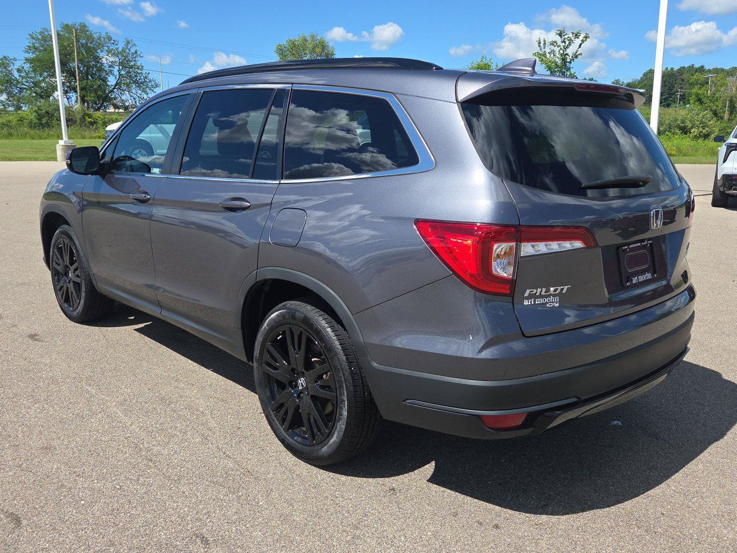 Used 2022 Honda Pilot Special Edition image 3