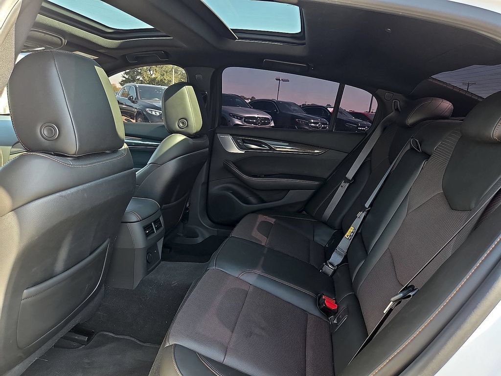 Used 2023 Cadillac CT5 Sport RWD image 13