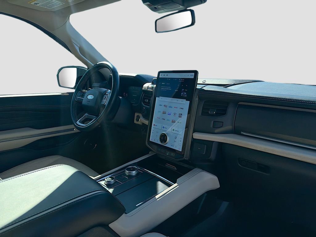 Used 2024 Ford Expedition Max Platinum image 31