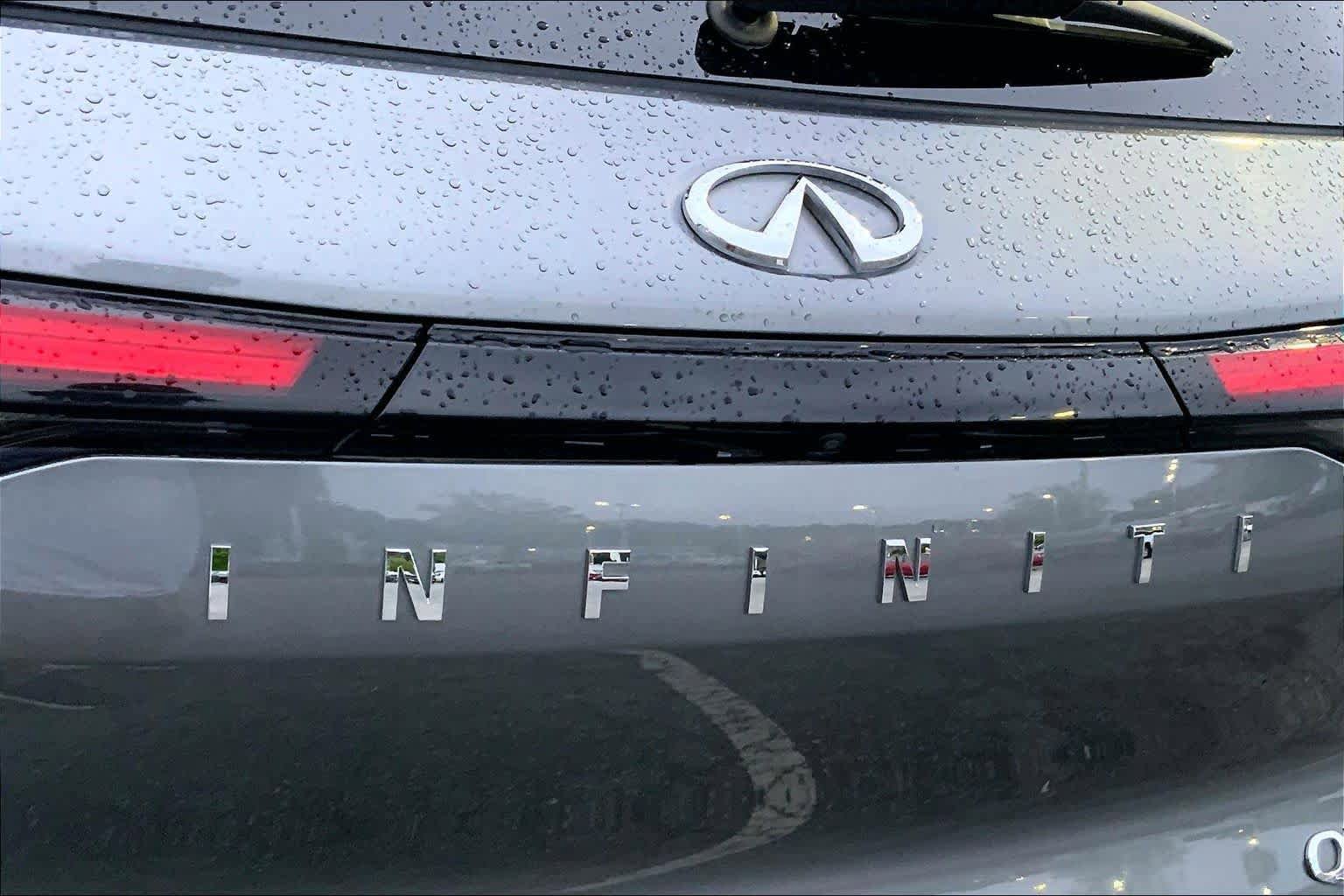 Used 2024 INFINITI QX60 Pure FWD image 30