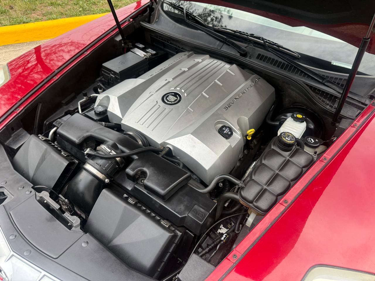 Used 2004 Cadillac XLR RWD image 51