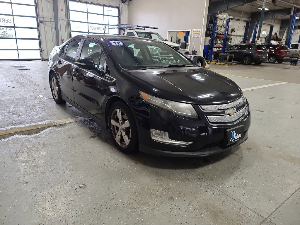 Used 2012 Chevrolet Volt Premium w/ Premium Trim Package image 3