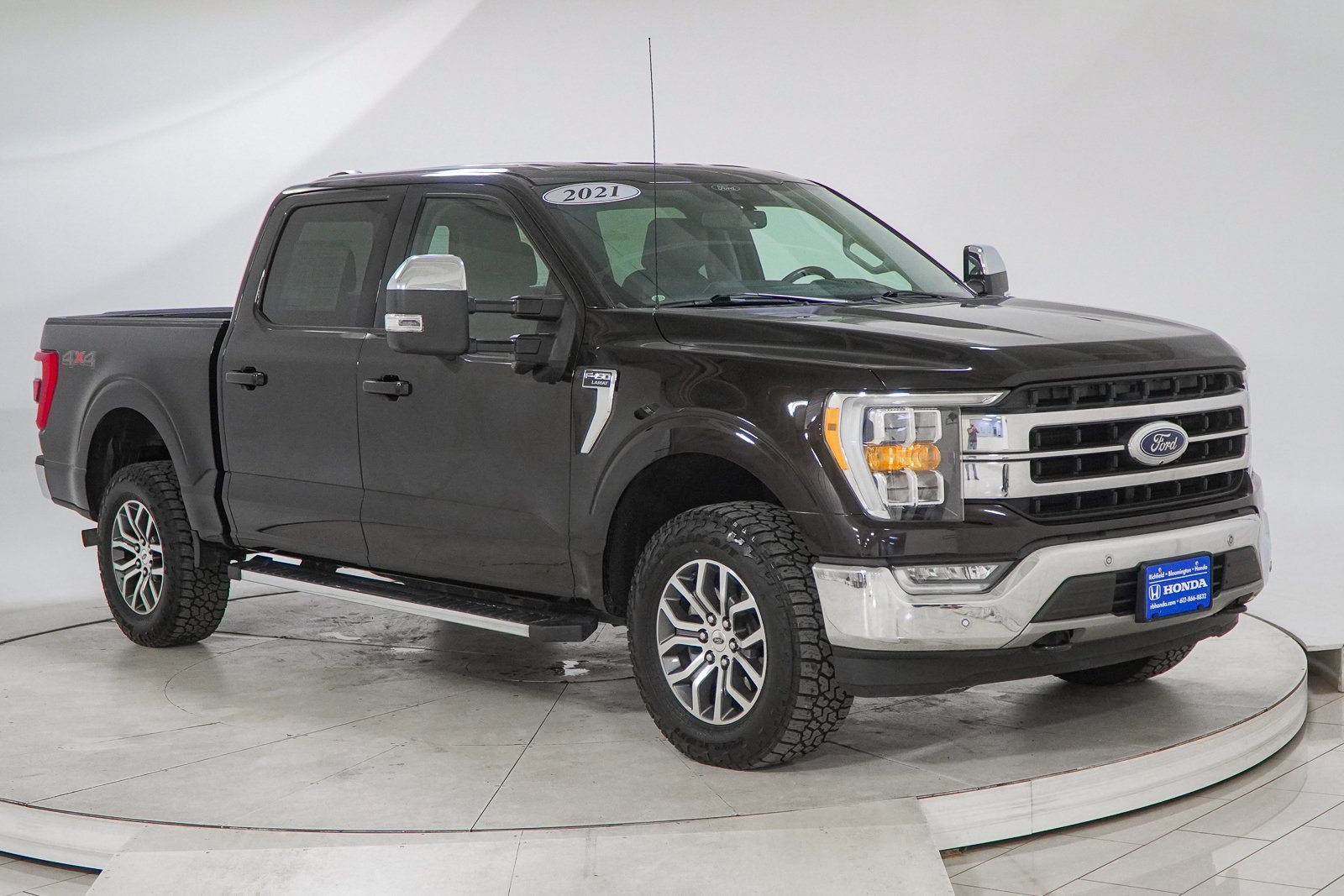 Used 2021 Ford F150 Lariat w/ Max Trailer Tow Package image 15