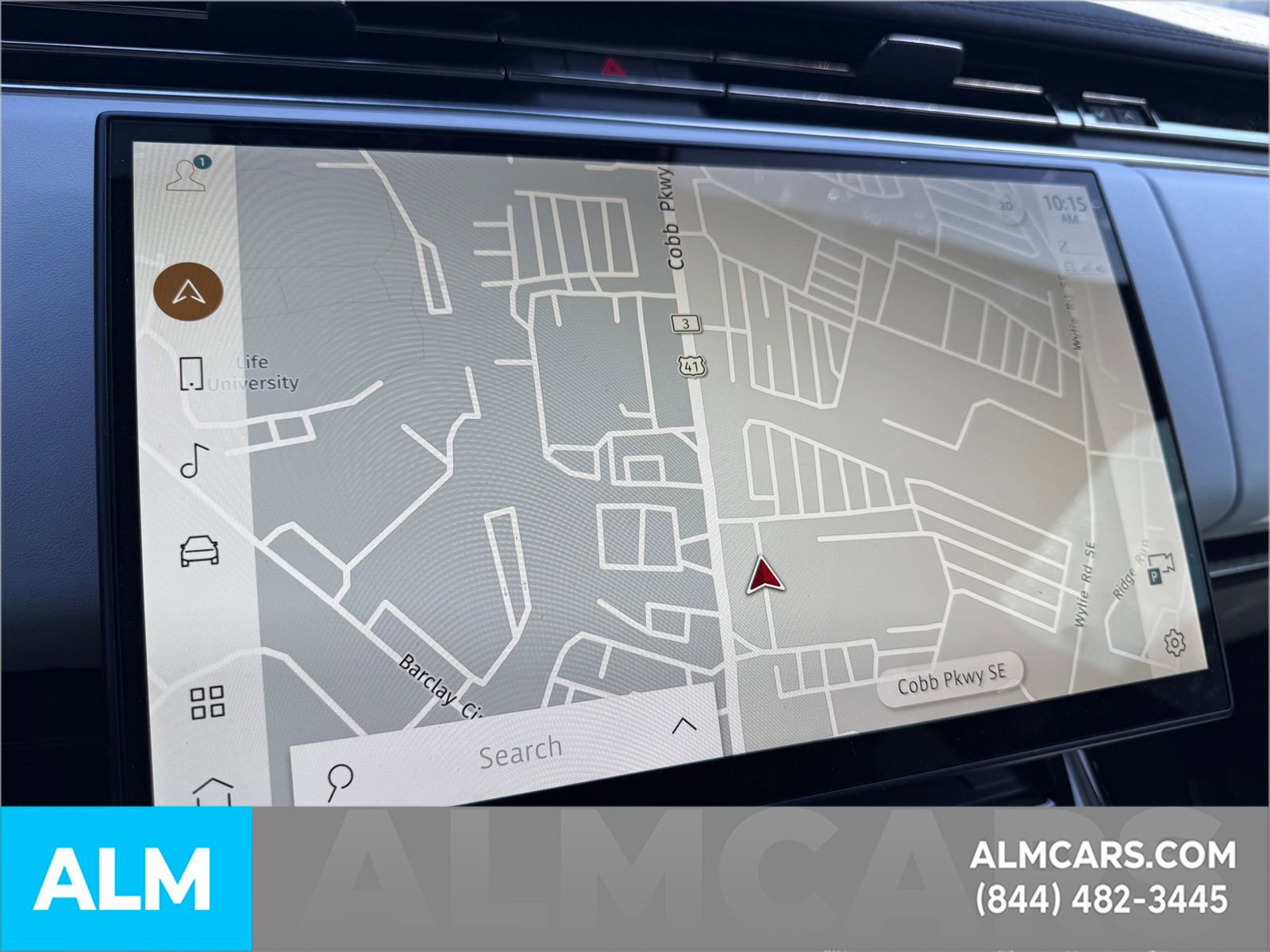 Used 2023 Land Rover Range Rover Sport SE Dynamic image 16