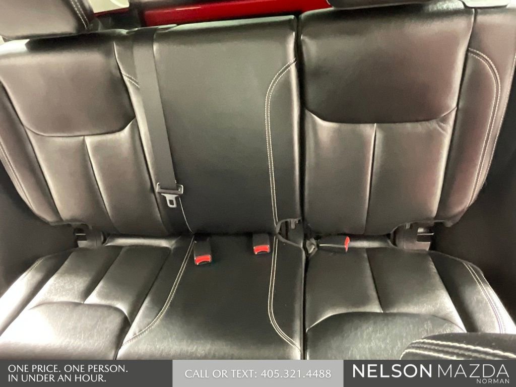 Used 2016 Jeep Wrangler Unlimited Rubicon image 26