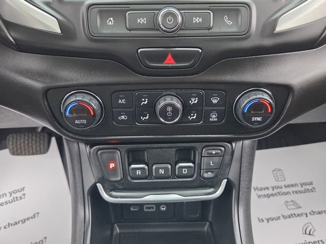 Used 2020 GMC Terrain SLE w/ Driver Convenience Package image 19
