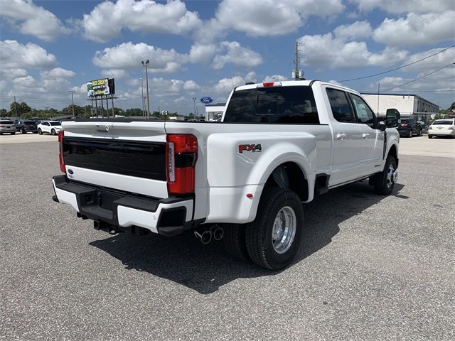 New 2026 Ford F350 Platinum image 4