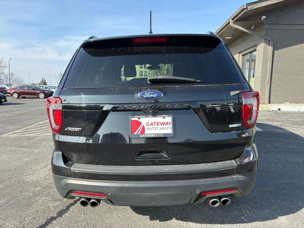 Used 2019 Ford Explorer Sport w/ Equipment Group 401A AWD/4WD image 4