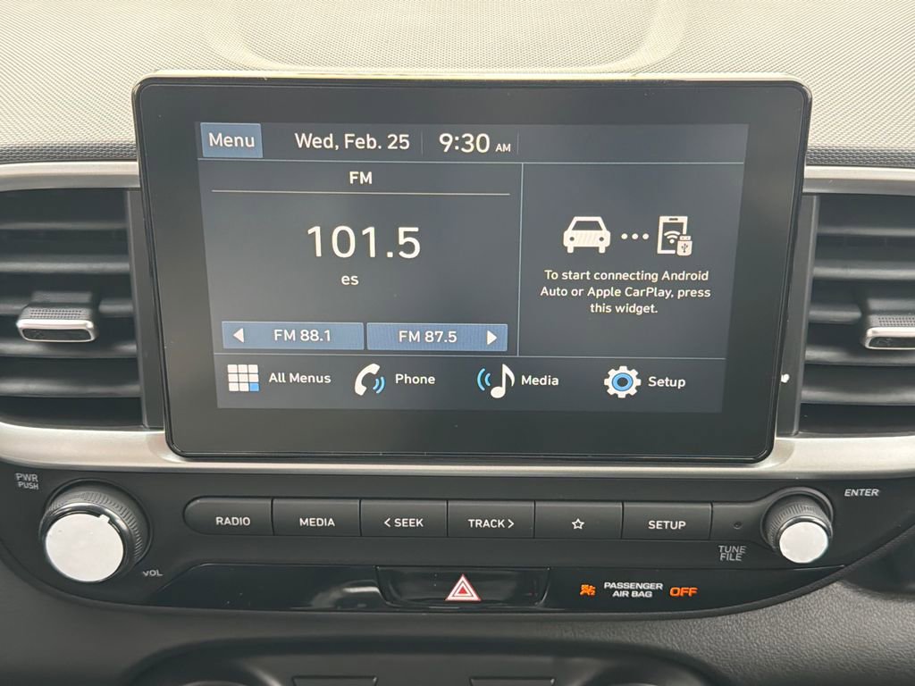 New 2026 Hyundai Venue SE image 28