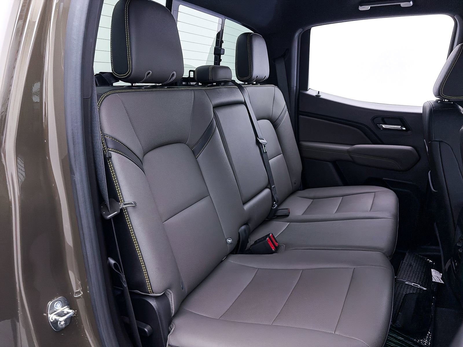 Used 2023 Chevrolet Colorado ZR2 w/ ZR2 Convenience Package III image 41