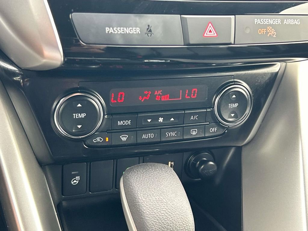 Used 2025 Mitsubishi Eclipse Cross SEL image 37