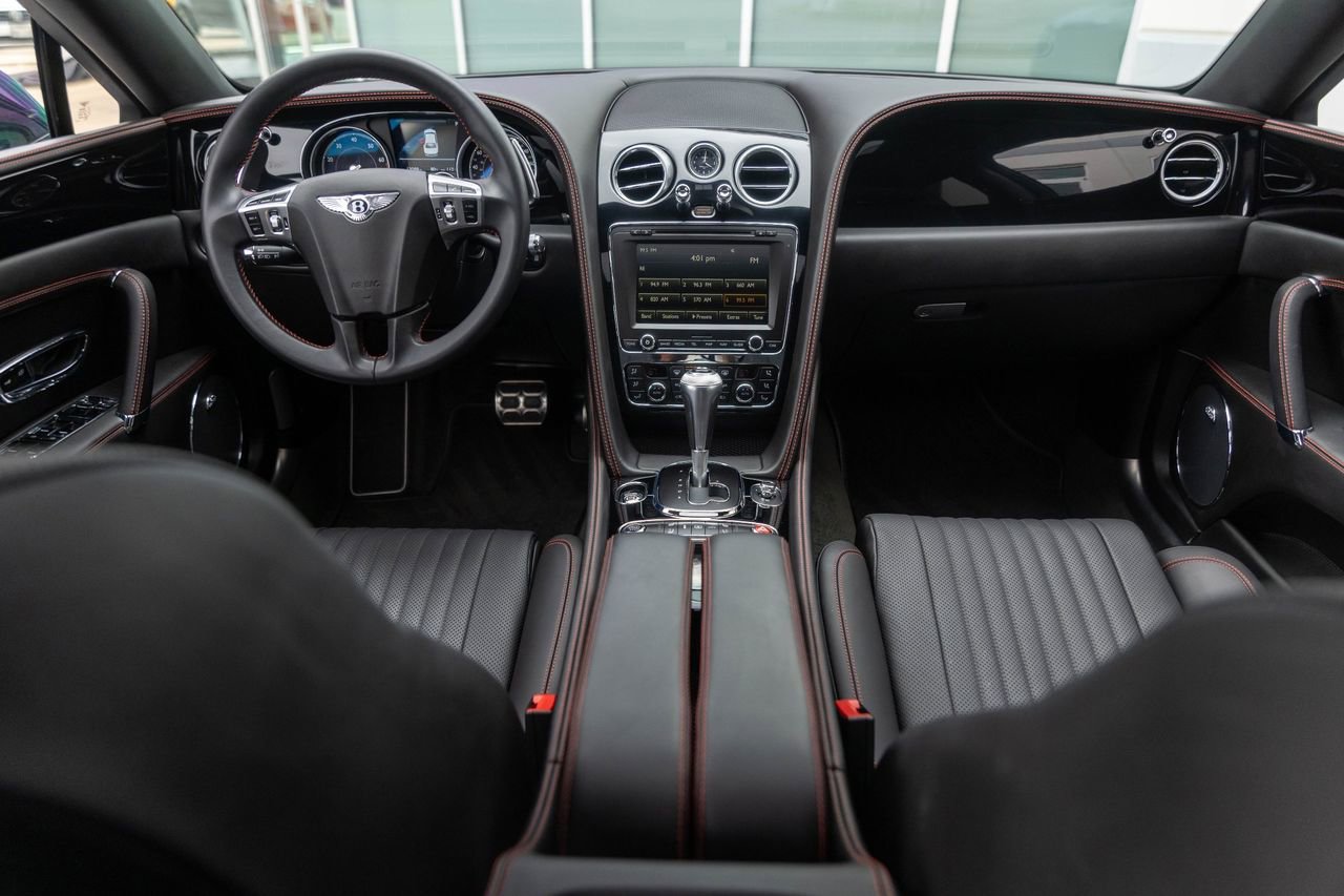 Used 2018 Bentley Flying Spur S V8 AWD/4WD image 44