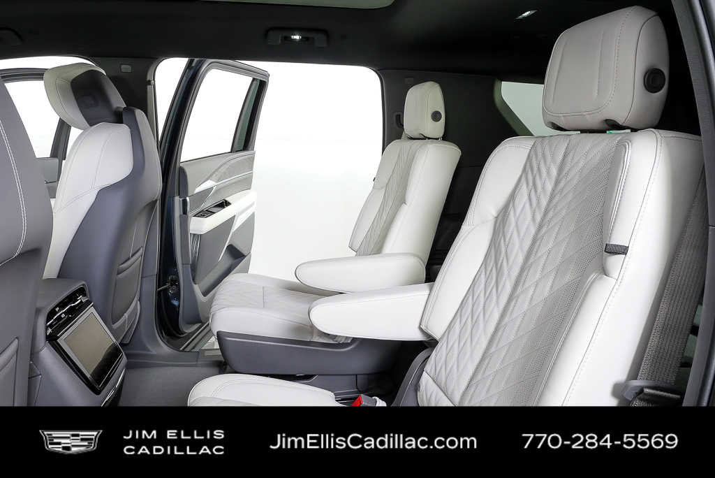 New 2026 Cadillac Escalade IQL Luxury image 22