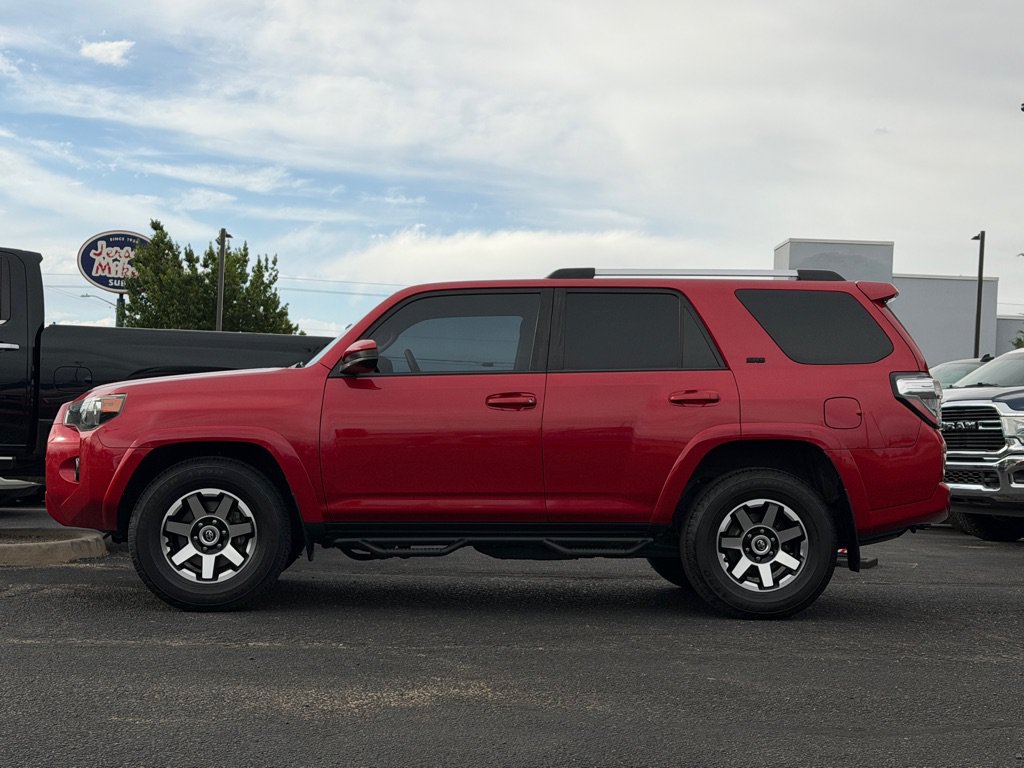 Used 2021 Toyota 4Runner SR5 RWD image 44