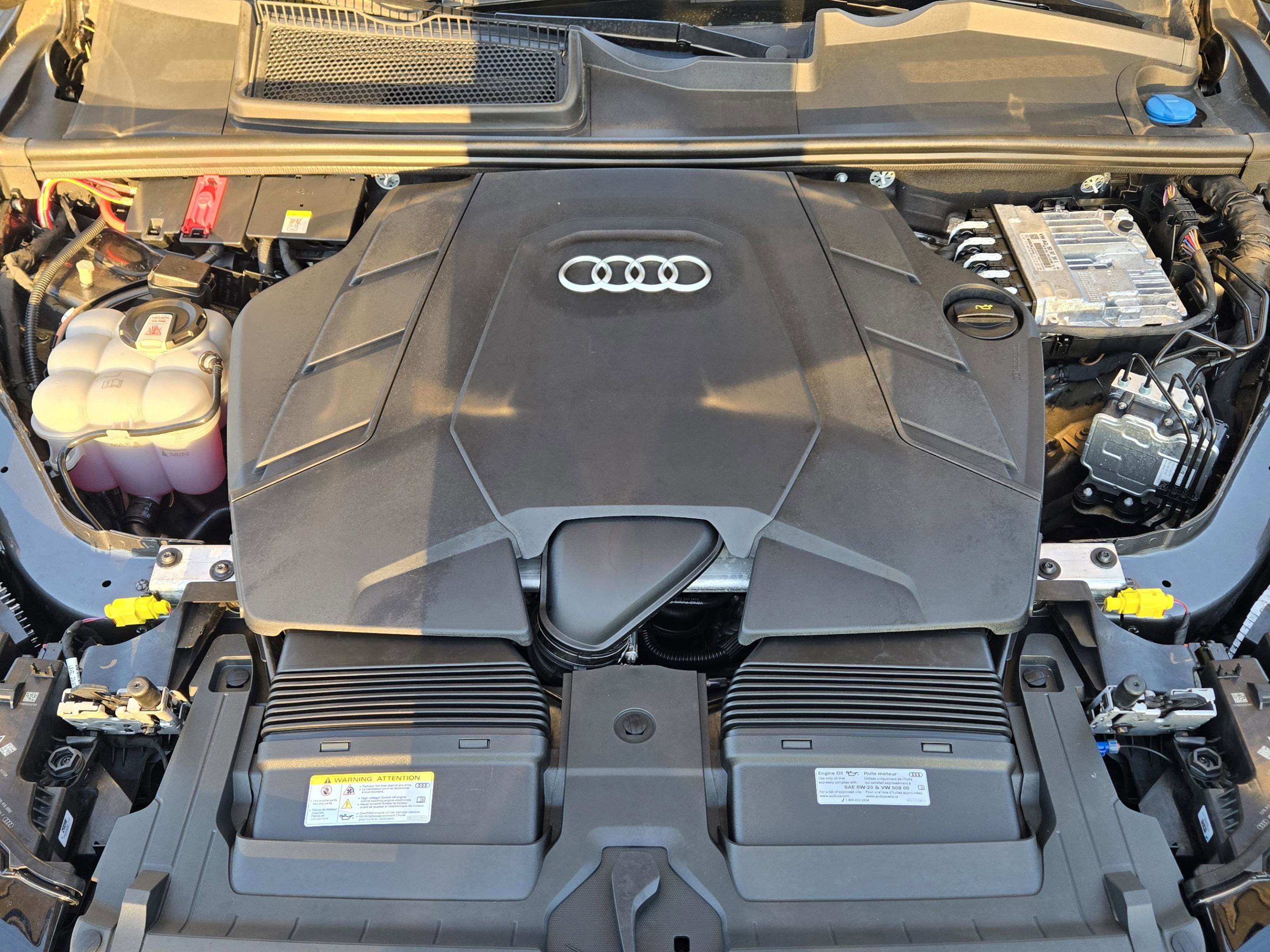 Used 2025 Audi Q7 3.0T Prestige w/ Prestige Package image 12