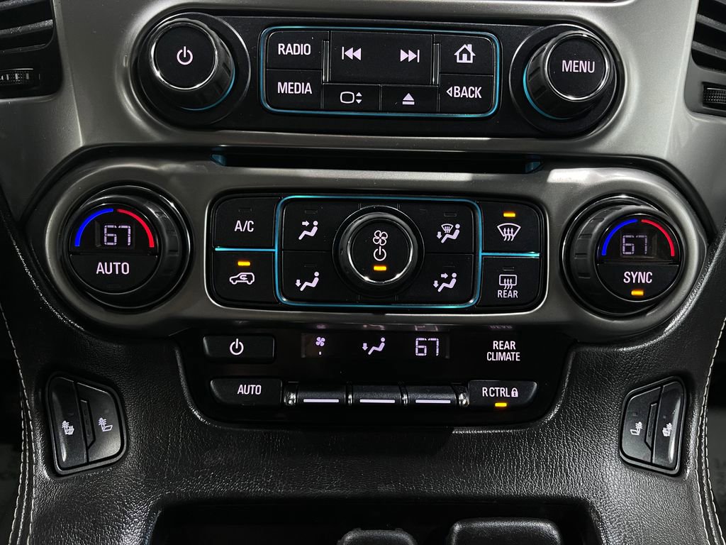 Used 2017 Chevrolet Suburban LT image 25