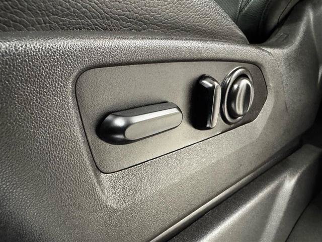 Used 2021 GMC Sierra 3500 Denali w/ Denali Ultimate Package AWD/4WD image 14