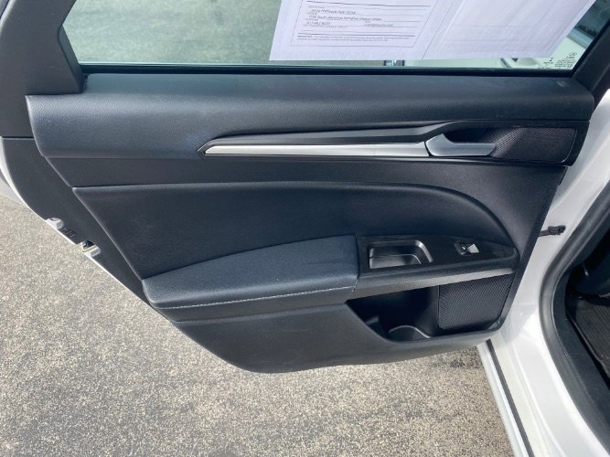 Used 2018 Ford Fusion Energi Titanium image 13