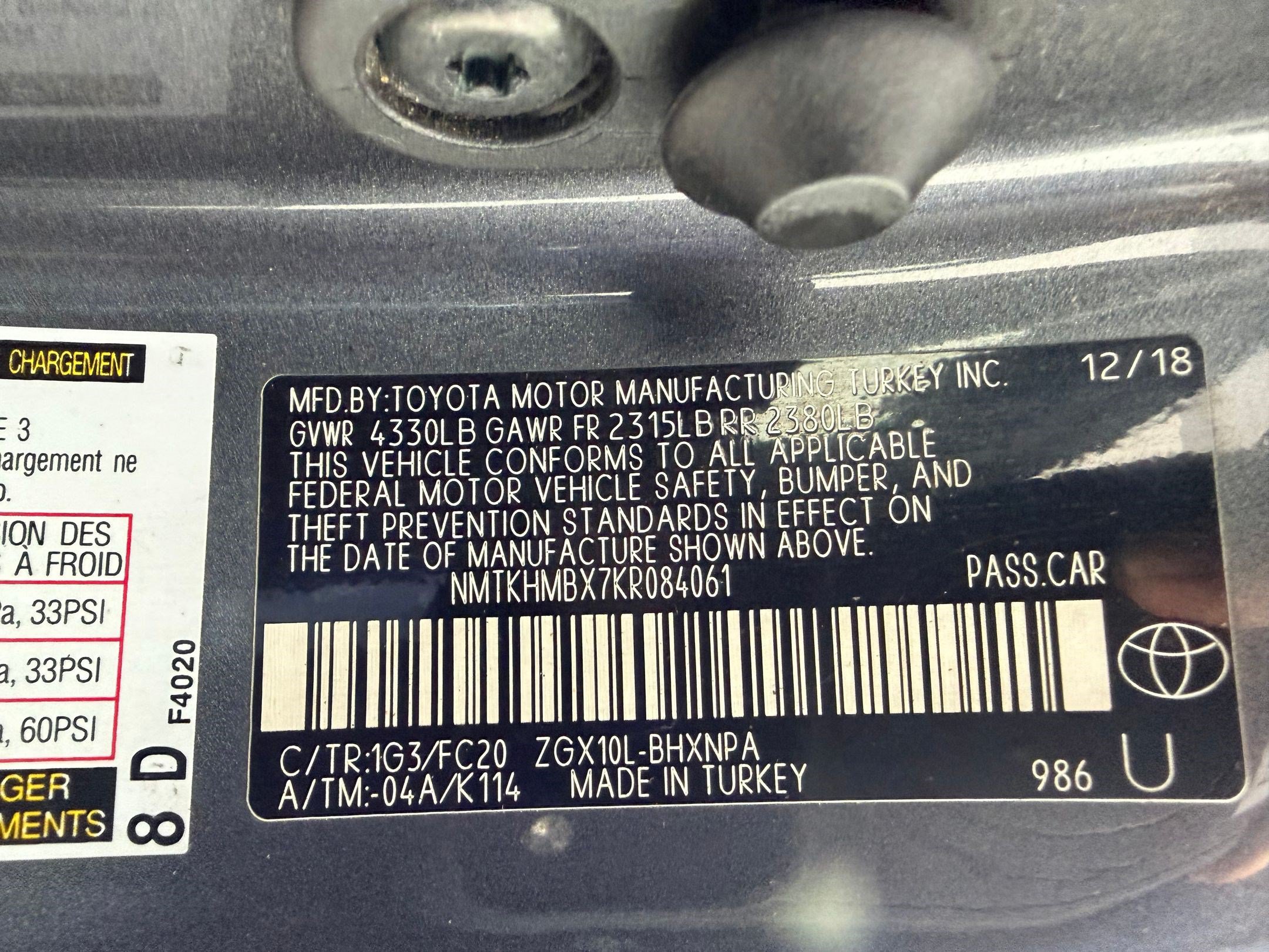 Used 2019 Toyota C-HR LE FWD image 24