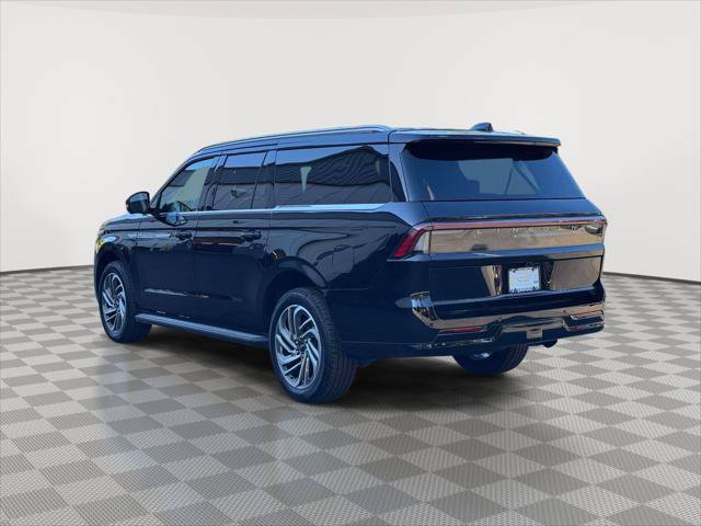 Used 2026 Lincoln Navigator L Premier AWD/4WD image 5