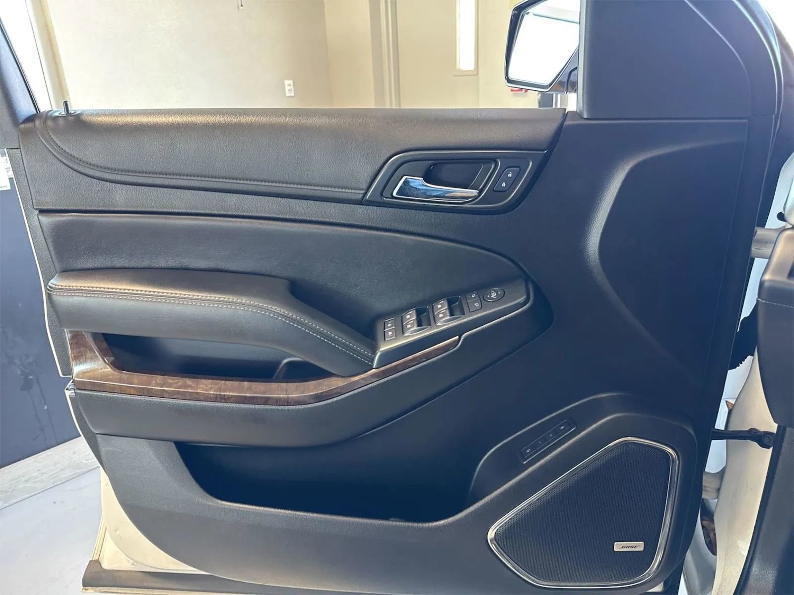 Used 2019 Chevrolet Tahoe LT AWD/4WD image 13