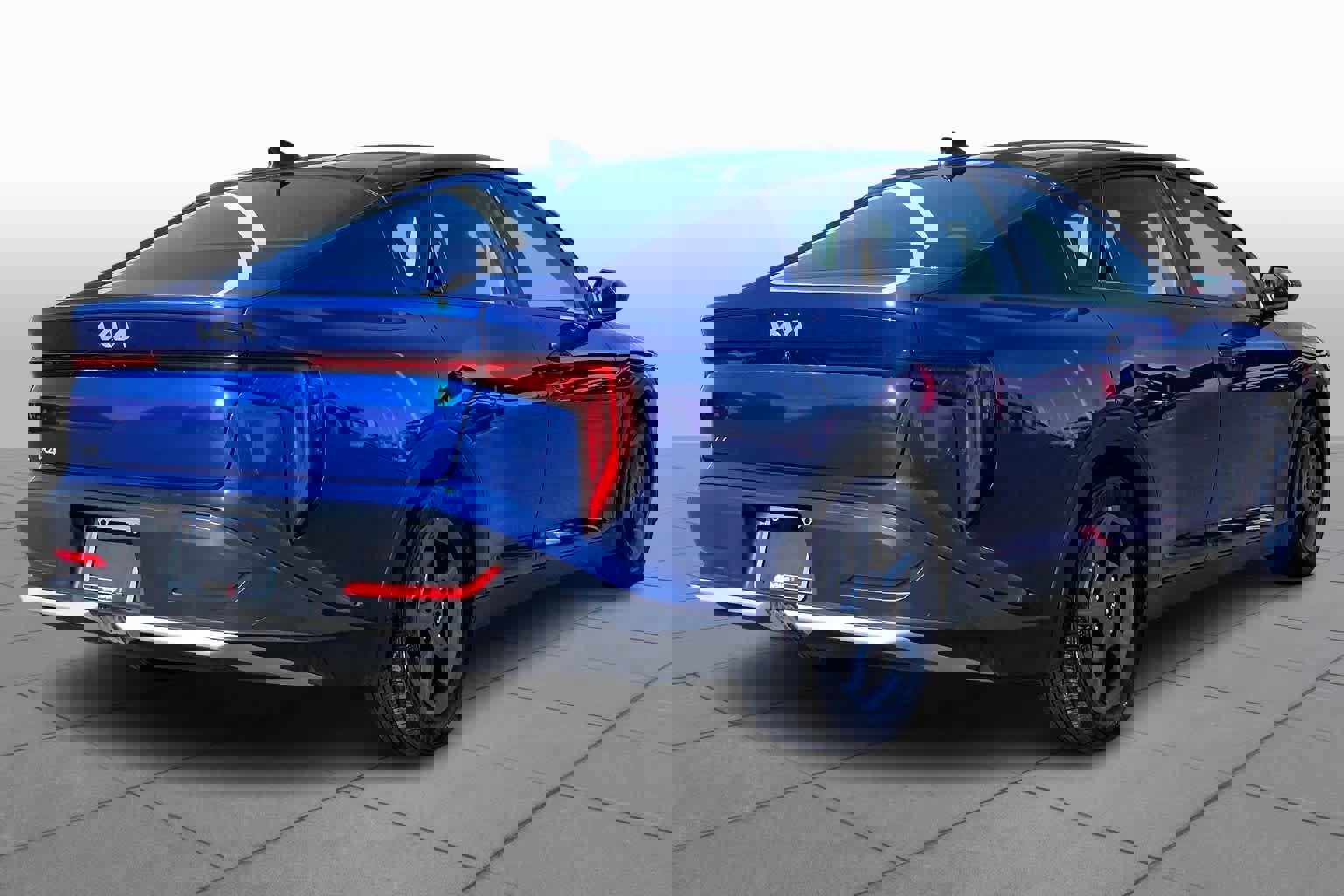 Used 2025 Kia K4 LXS image 13