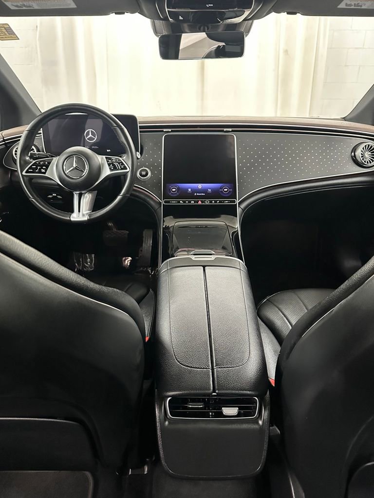 Used 2024 Mercedes-Benz EQE 350+ 4MATIC Sedan w/ Driver Assistance Package image 21