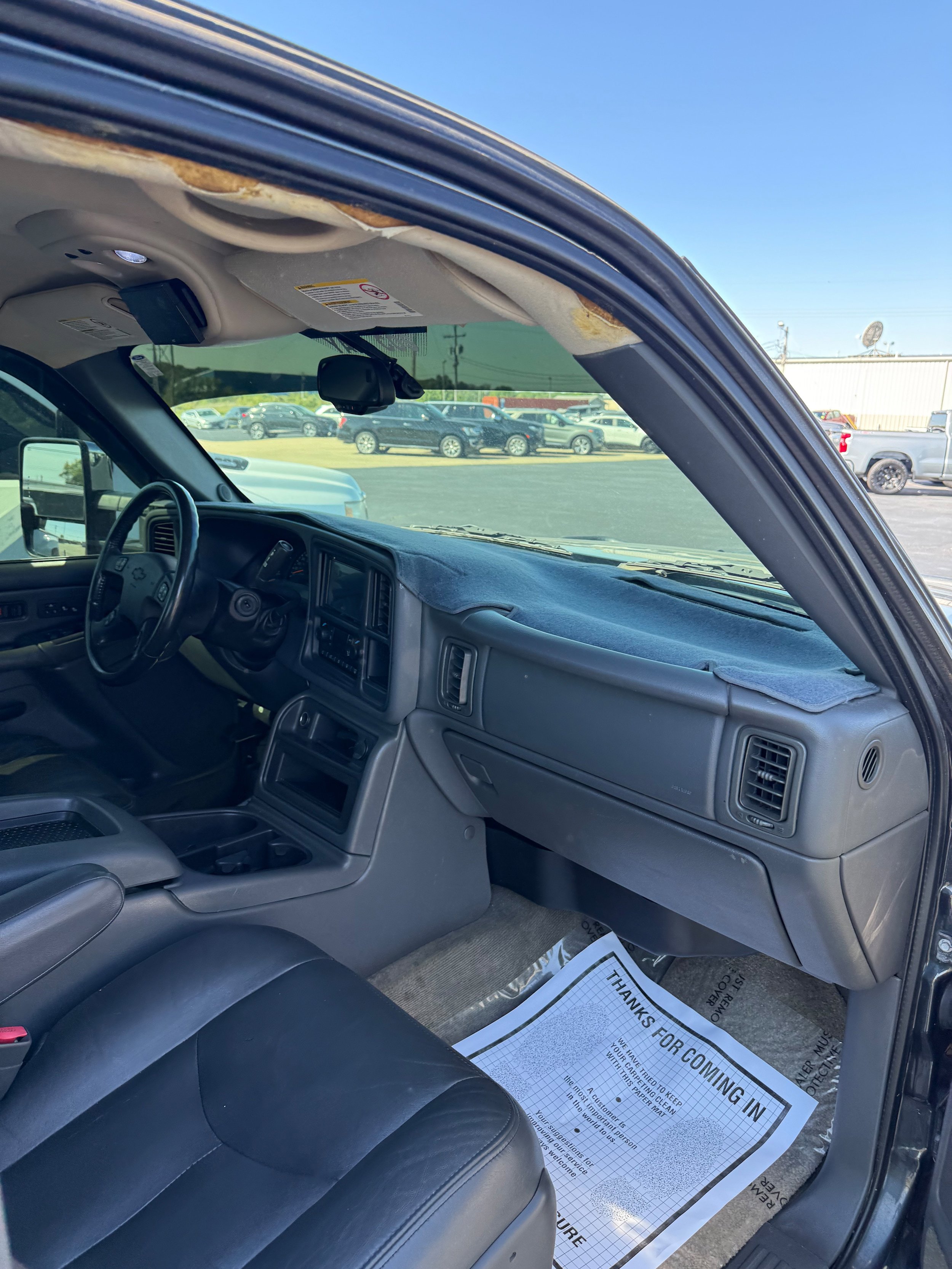 Used 2004 Chevrolet Silverado 2500 LT RWD image 6
