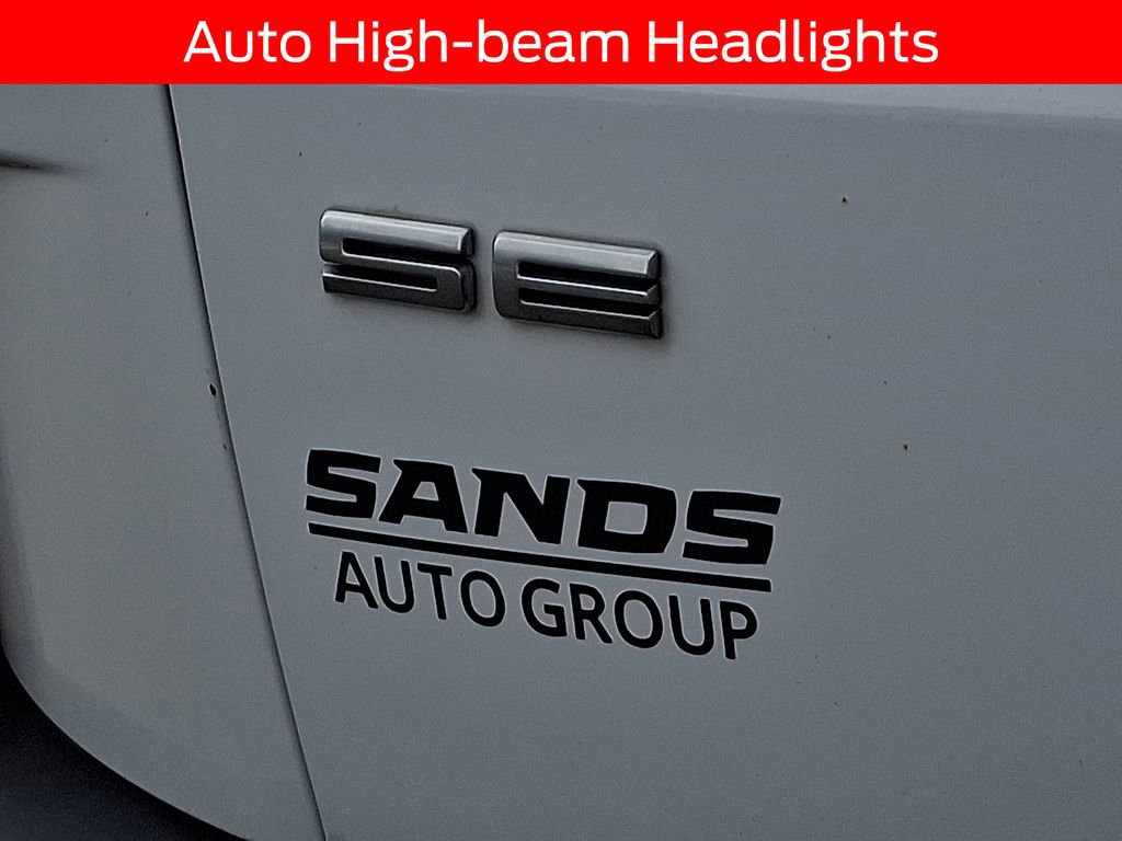 Used 2021 Ford Escape SE image 30