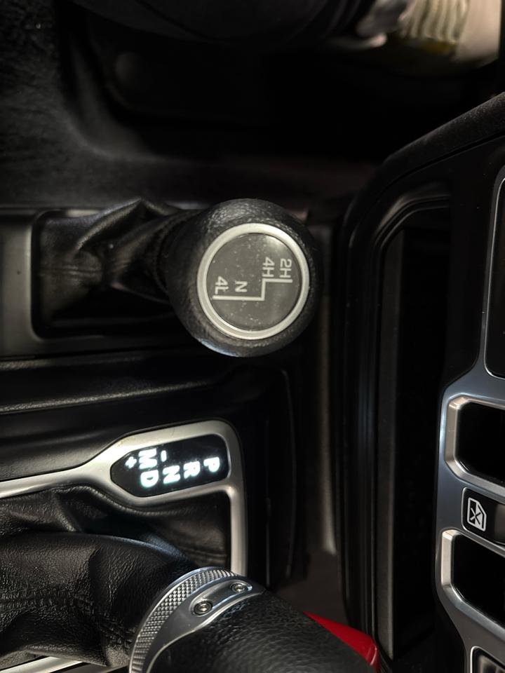 Used 2018 Jeep Wrangler Unlimited Sport S image 21