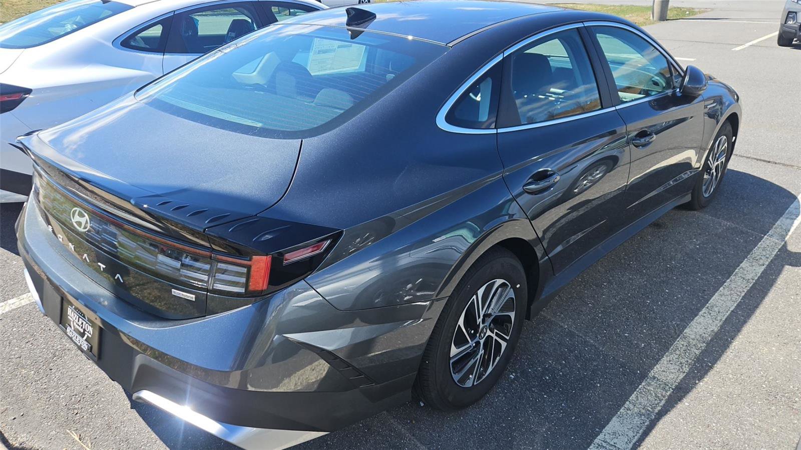 New 2026 Hyundai Sonata Blue FWD image 6