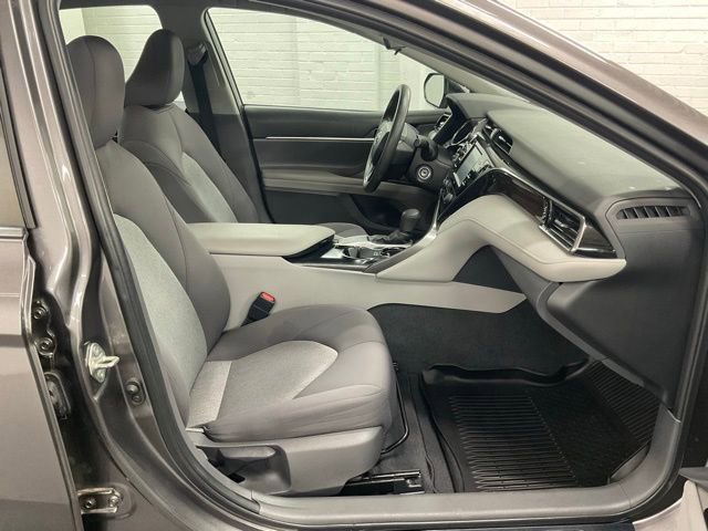 Used 2020 Toyota Camry LE w/ Carpet Mat Package image 19