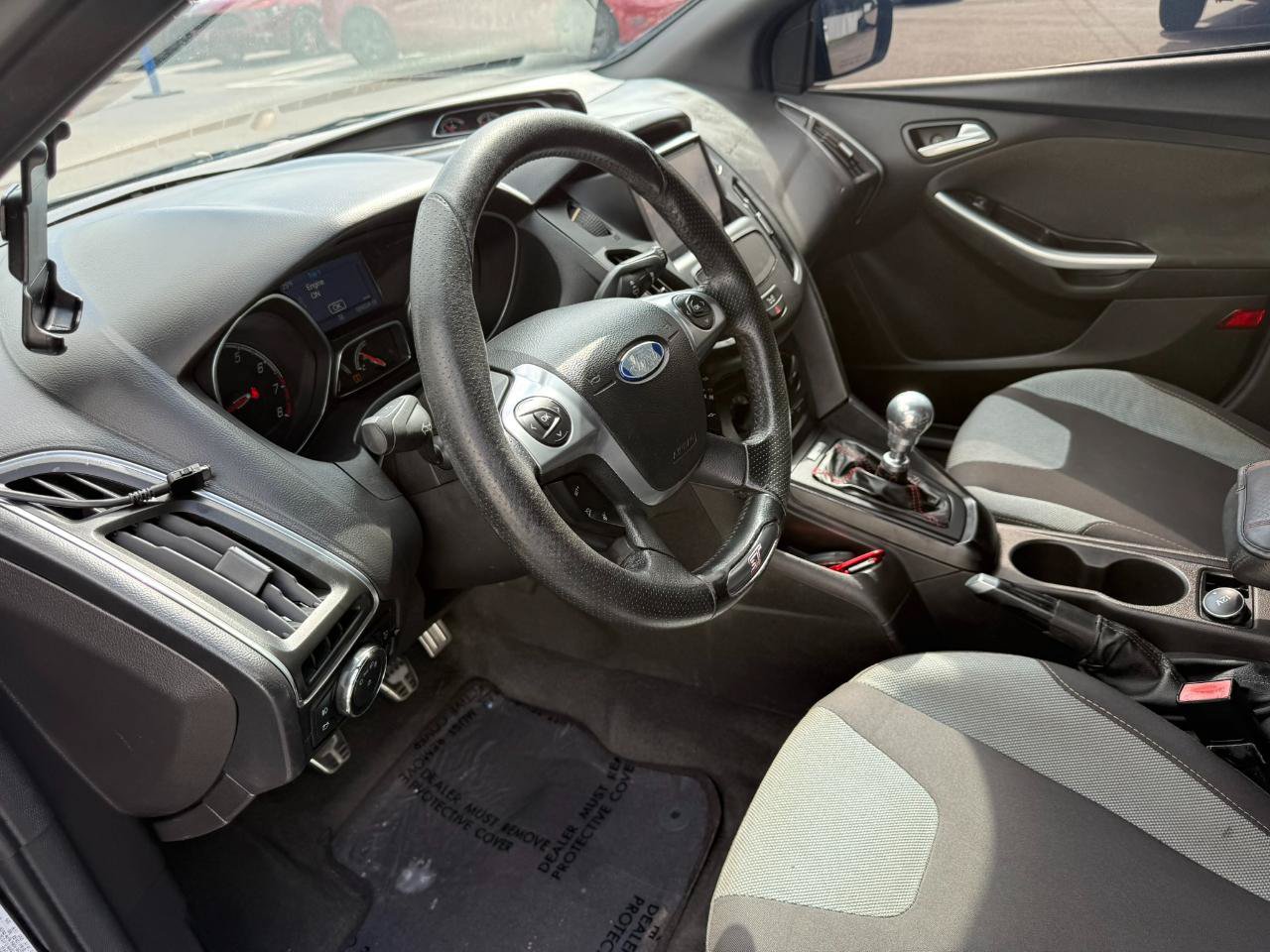 Used 2013 Ford Focus ST FWD image 28