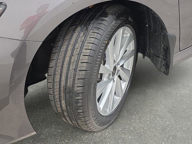Certified 2023 Toyota Camry LE AWD/4WD image 26