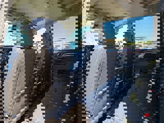 New 2025 GMC Sierra 2500 Denali w/ Denali Reserve Package image 9
