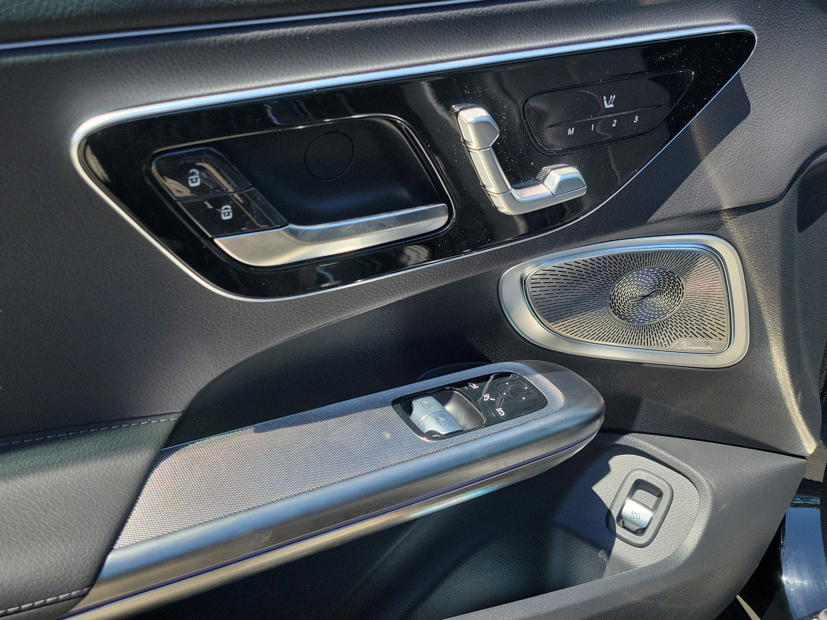 New 2026 Mercedes-Benz CLE 300 4MATIC Coupe image 8