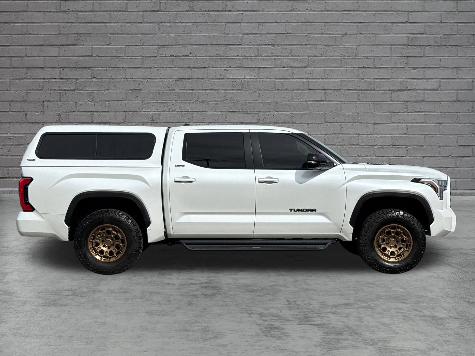 Used 2024 Toyota Tundra Limited AWD/4WD image 14