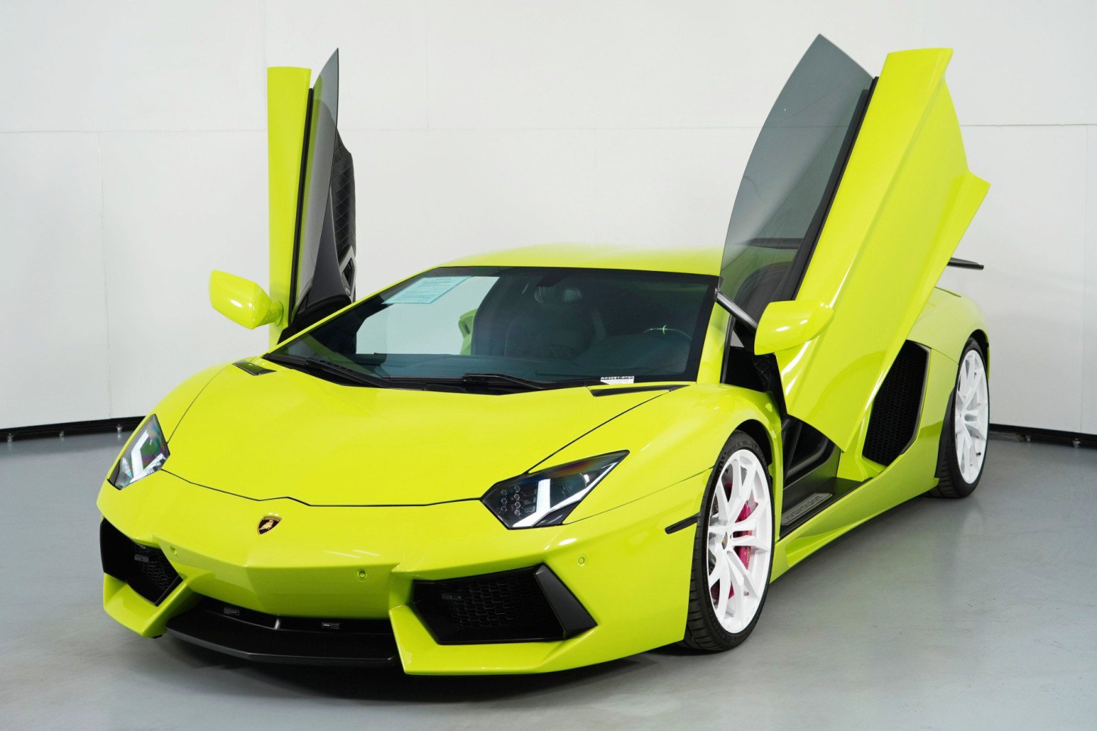 Used 2015 Lamborghini Aventador LP 700-4 image 66