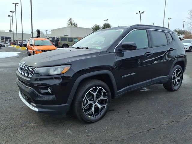 New 2026 Jeep Compass Limited AWD/4WD image 3